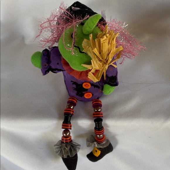 HALLOWEEN VINTAGE VERY CUTE SITTING FIGURINES DOLLS DECORATION Shelf Sitters - Picture 5 of 14